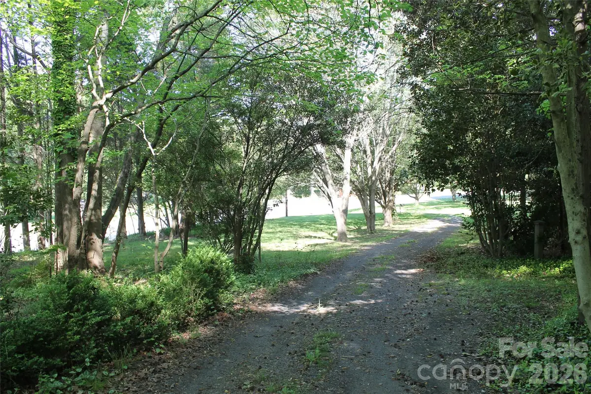 9000 Beatties Ford Road, Huntersville, NC 28078 - #1