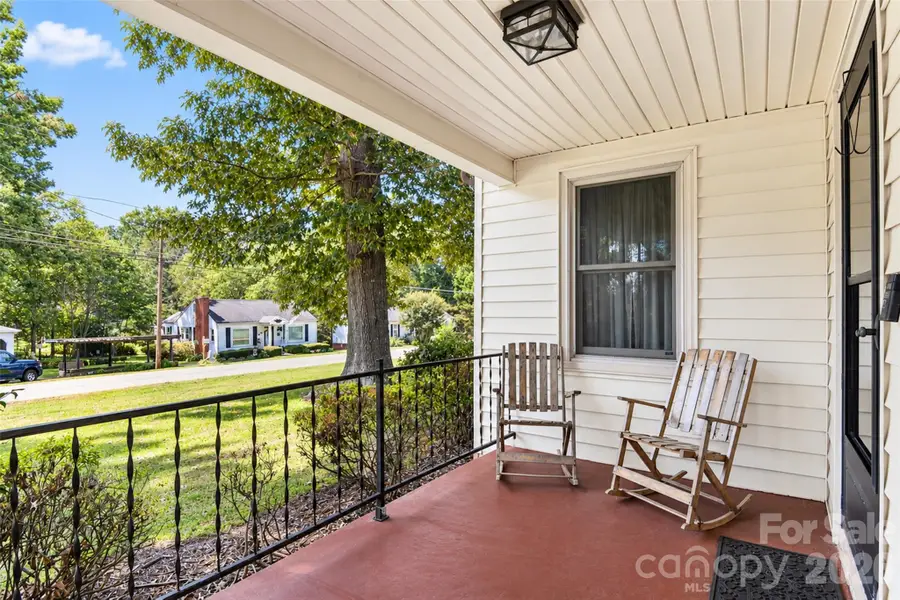 806 Applewood Street, Kannapolis, NC 28081 - #3