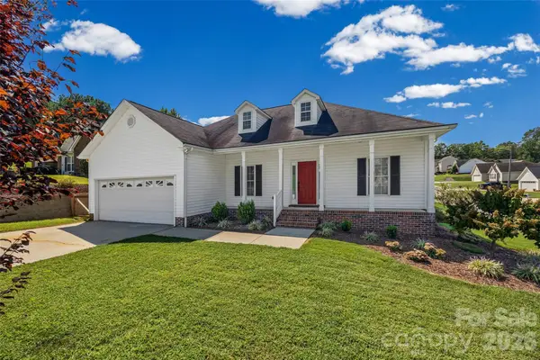 701 Peregrine Court, Gastonia, NC 28056