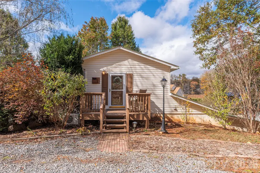 223 Davidson Road, Swannanoa, NC 28778 - #2