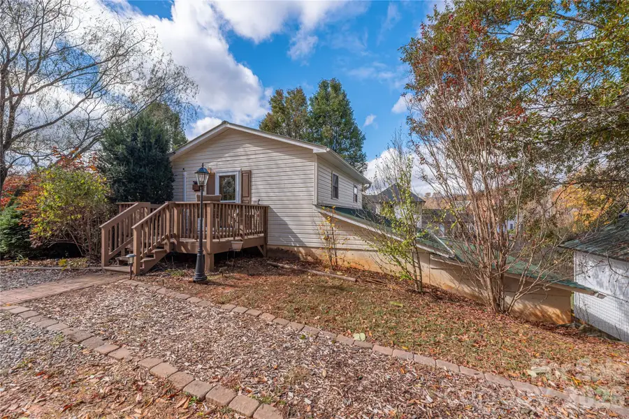 223 Davidson Road, Swannanoa, NC 28778 - #3