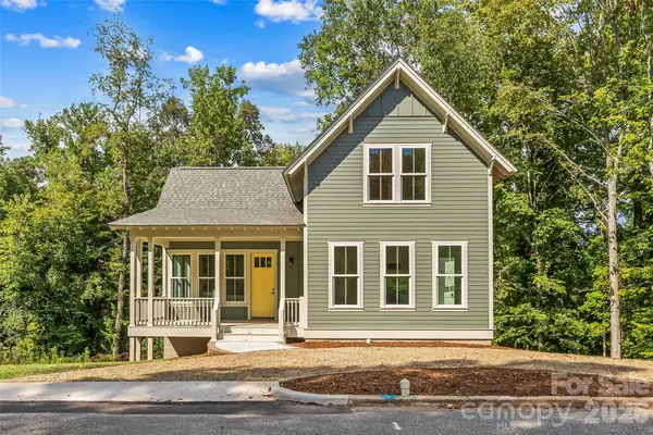 114 Walker Street, Morganton, NC 28655