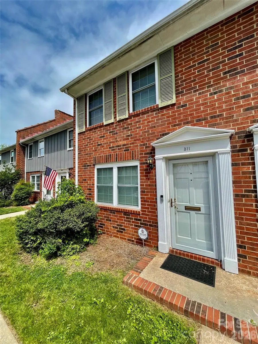 1300 Larchmont Place #311, Salisbury, NC 28144 - #2