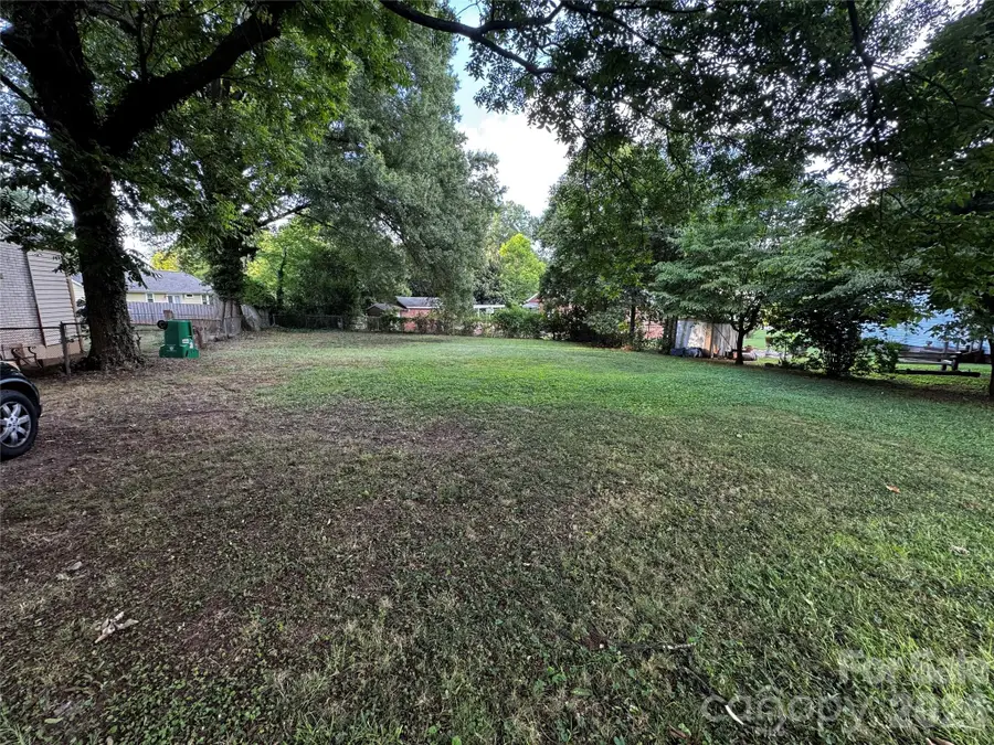 1010 Lomond Avenue, Charlotte, NC 28206 - #3