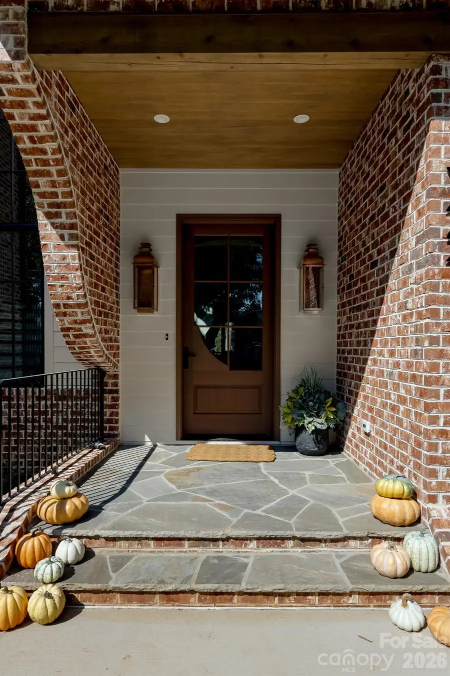 542 Lansdowne Road, Charlotte, NC 28270 - #3