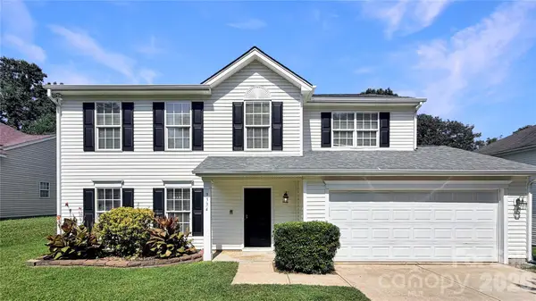 9334 Arbor Creek Drive, Charlotte, NC 28269