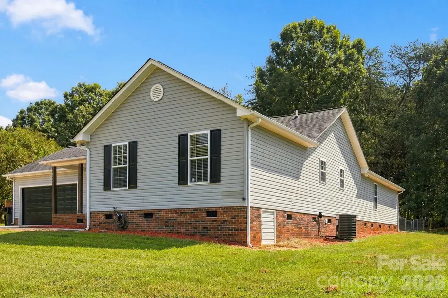 1129 Lyndsey Brooke Court, Lincolnton, NC 28092 - #2