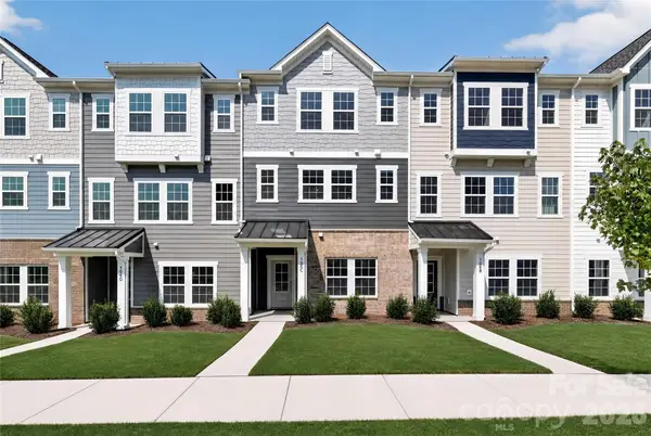 102 Admani Way #G, Mooresville, NC 28117