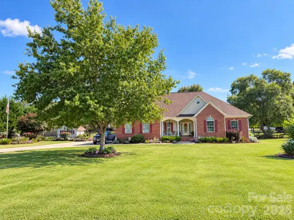 4913 Carillon Court, York, SC 29745