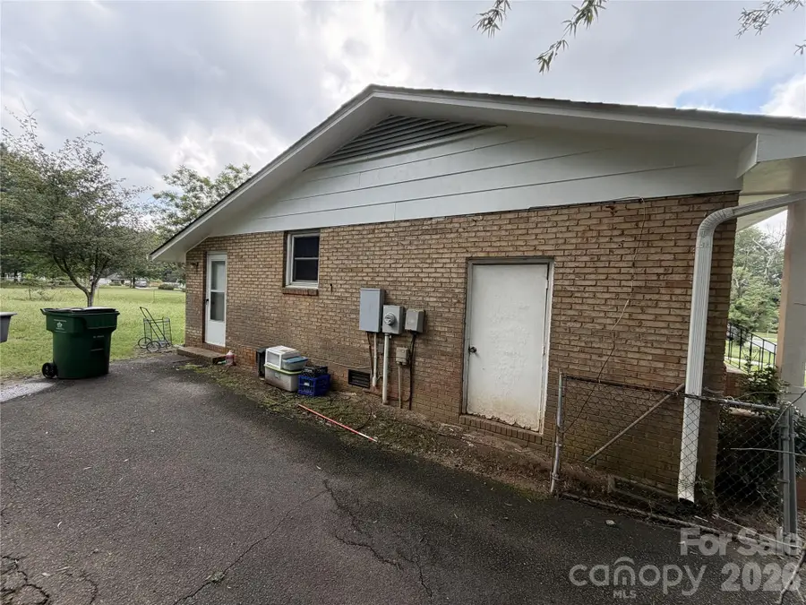 1236 Mt Kisco Drive, Charlotte, NC 28213 - #3