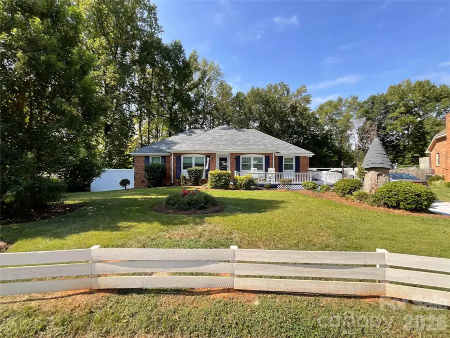 6507 Paleface Place, Charlotte, NC 28214 - #2