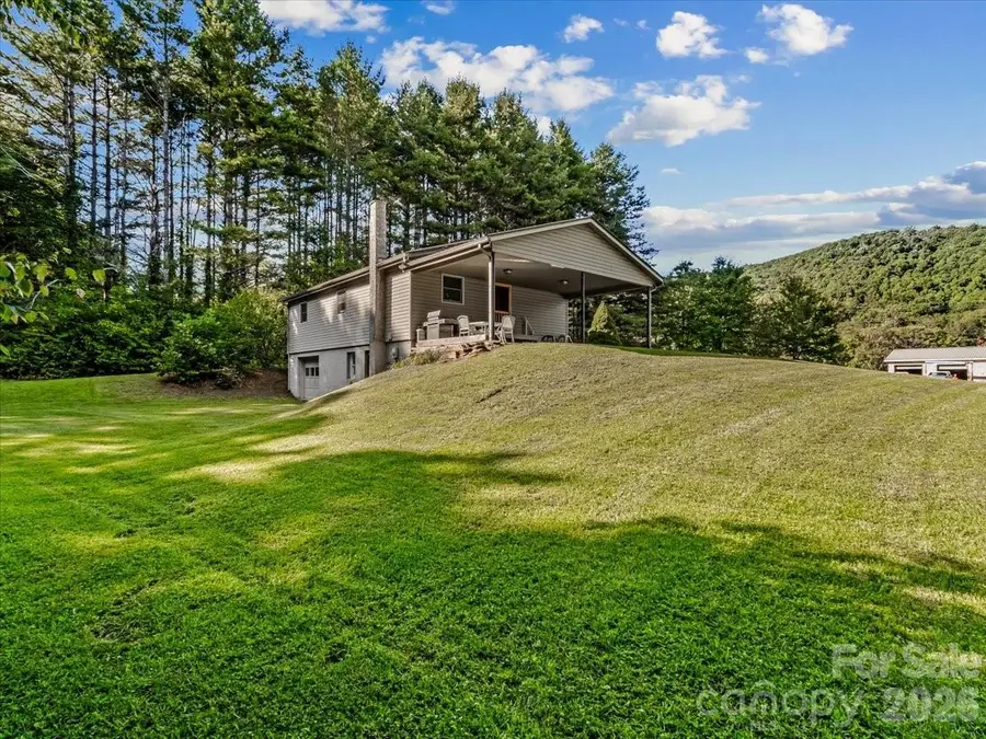 1840 White Oak Road, Burnsville, NC 28714 - #2