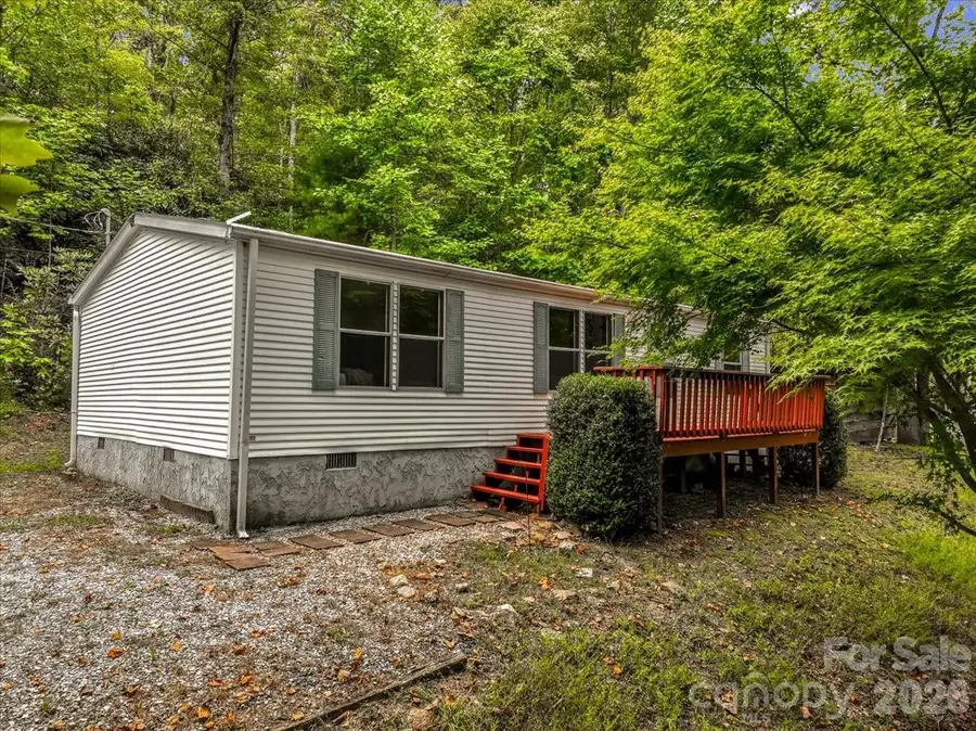 2271 Gouges Creek Road, Spruce Pine, NC 28777 - #2