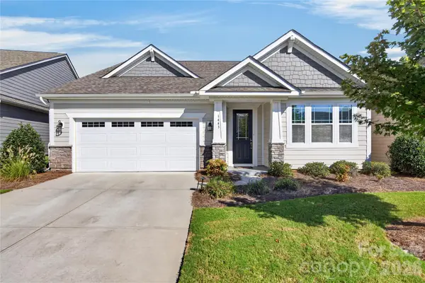 1443 Liberty Row Drive, Tega Cay, SC 29708