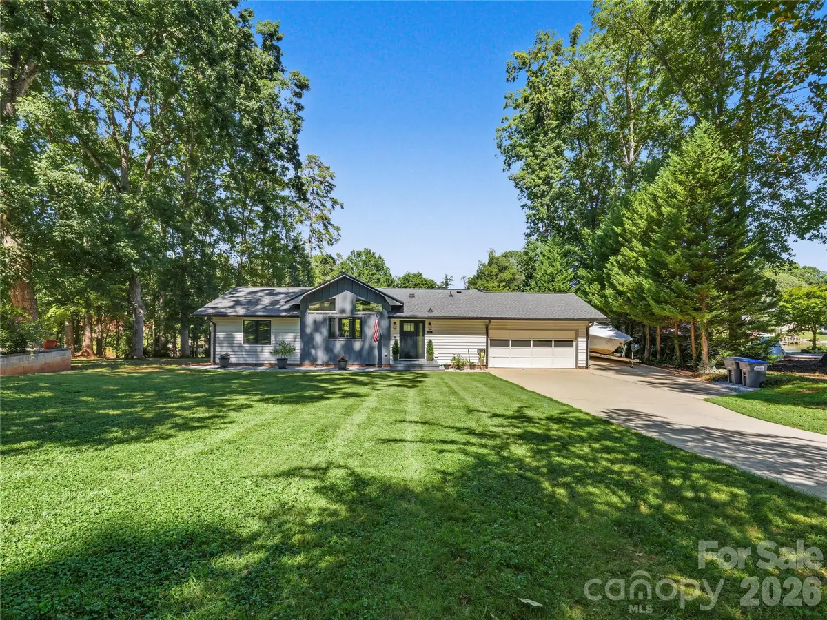 201 Wood Duck Loop, Mooresville, NC 28117 - #1