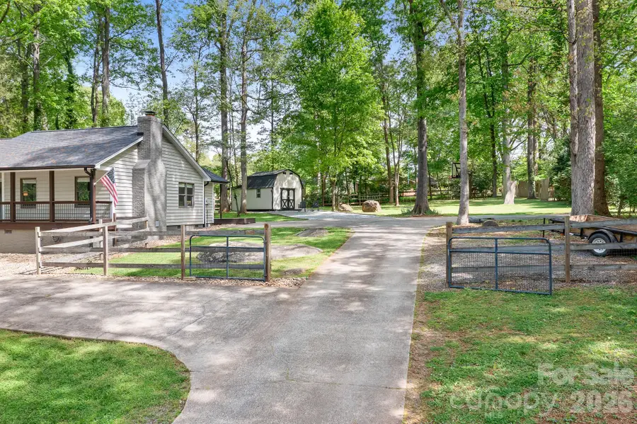 204 Nottingham Drive, Huntersville, NC 28078 - #3