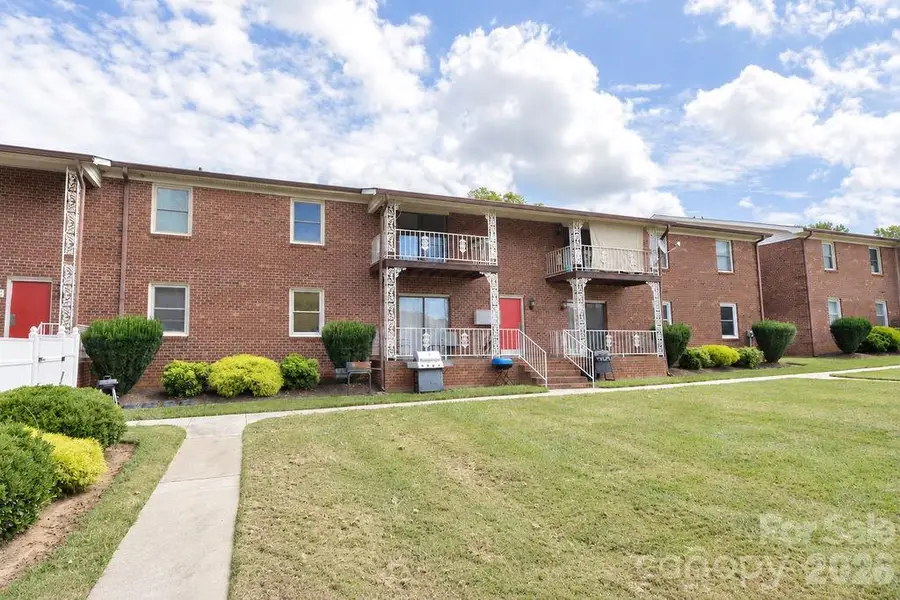 2102 S Main Street, Kannapolis, NC 28081 - #2