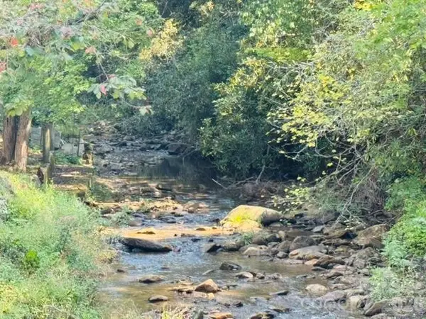 TBD Jarvis Drive, Hendersonville, NC 28792