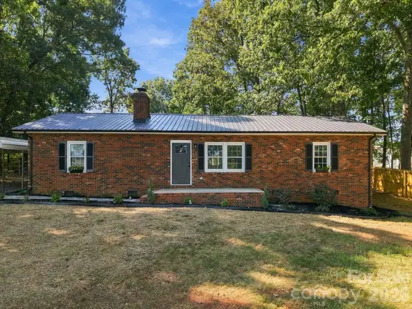 3231 Frazier Drive, Claremont, NC 28610