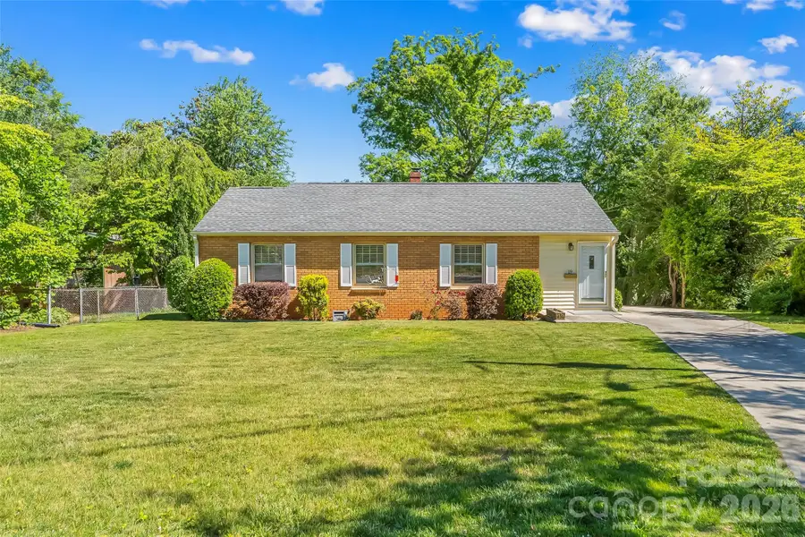 19 Wilburn Road, Asheville, NC 28806 - #3