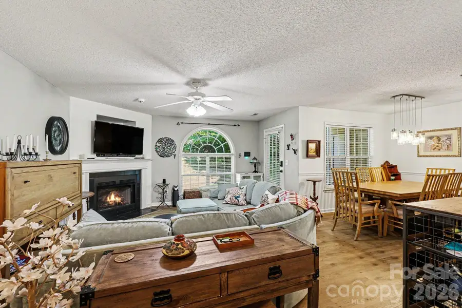 2012 Salem Bluff Drive #812, Winston Salem, NC 27127 - #2
