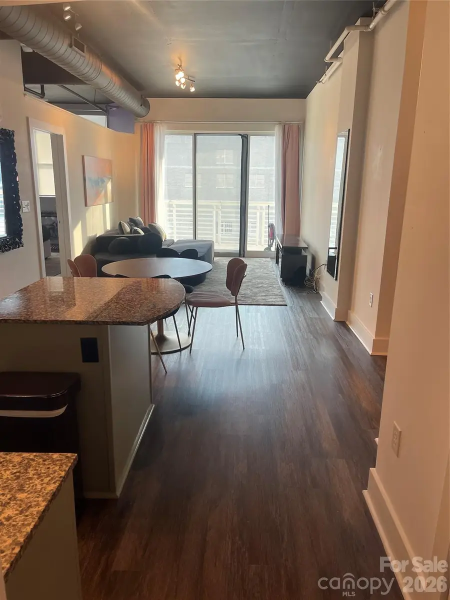 505 E 6th Street Street #1006, Charlotte, NC 28202 - #2