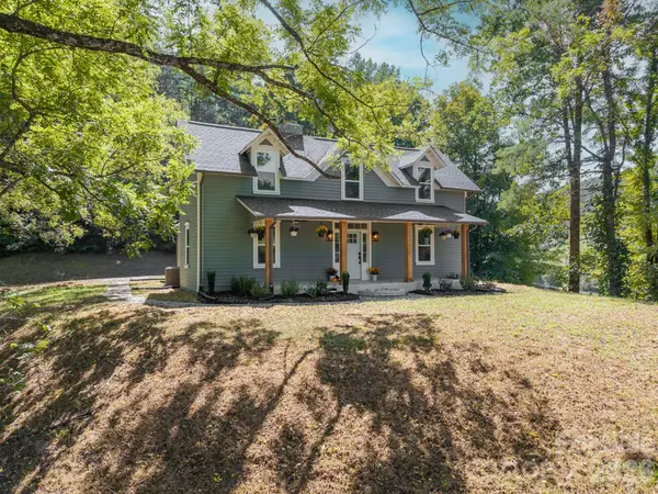 1846 Sunset Farms Road, Whittier, NC 28789