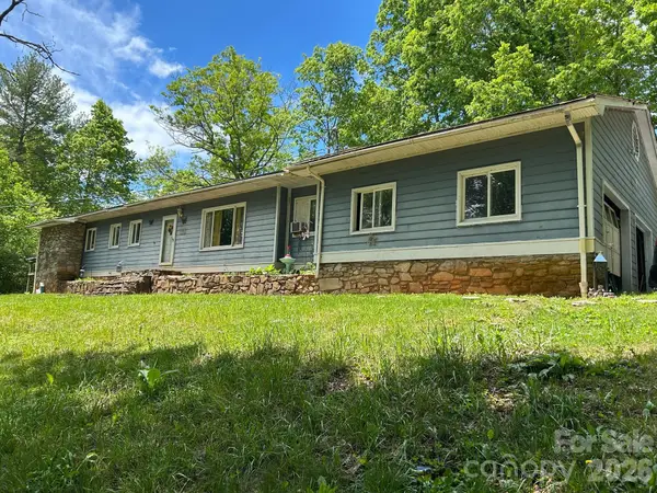 49 Burley Drive, Waynesville, NC 28786