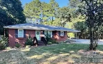 1875 Westbrook Road, Edgemoor, SC 29712