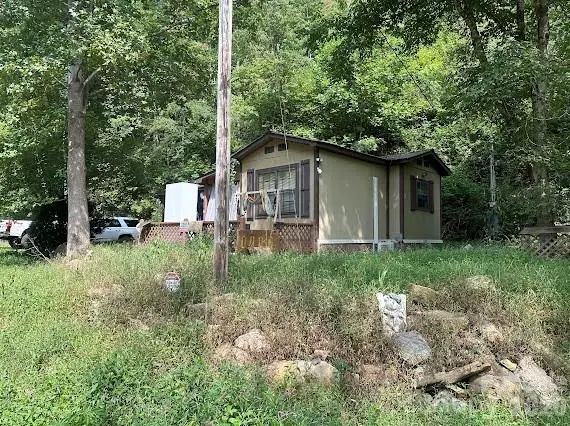 1034 Beaver Creek Road, Andrews, NC 28901