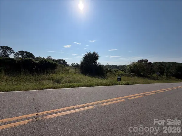 654 Whites Farm Road, Statesville, NC 28625
