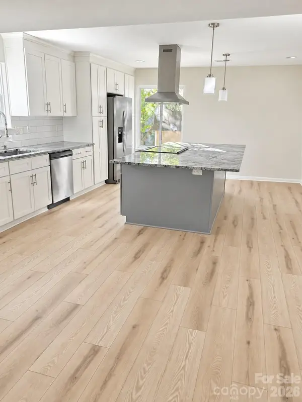 7401 Park Vista Circle, Charlotte, NC 28226