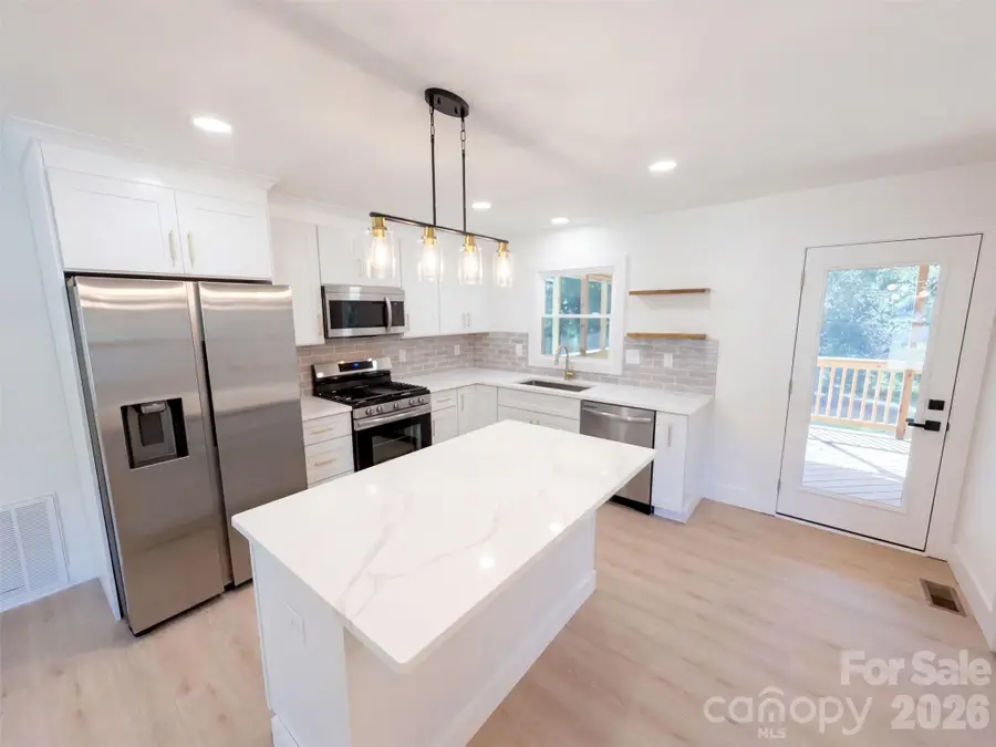 4200 Abbeydale Drive, Charlotte, NC 28205 - #2