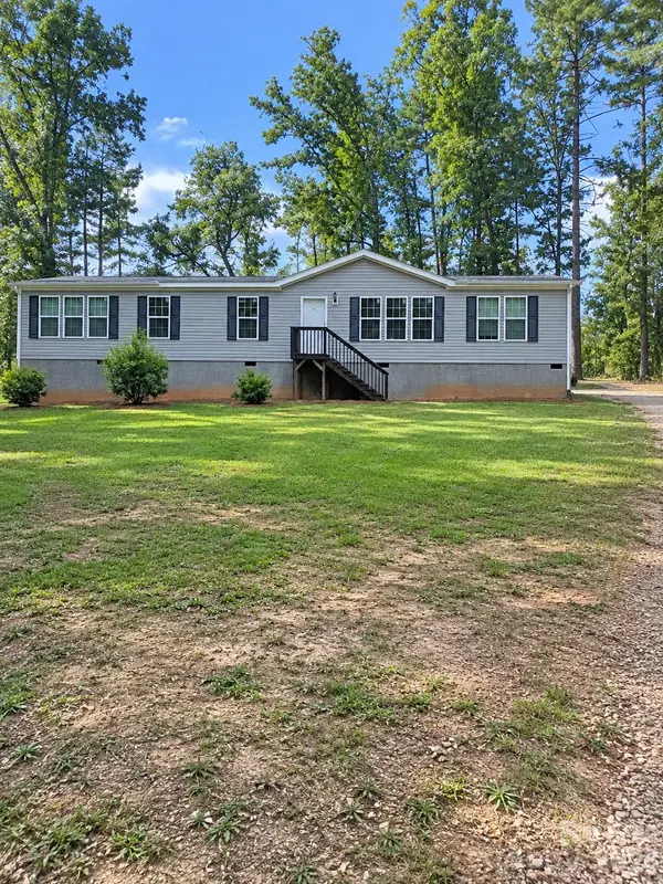 35 Bass Drive, Weaverville, NC 28787