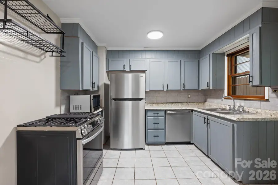 212 Pennsylvania Avenue, Asheville, NC 28806 - #2