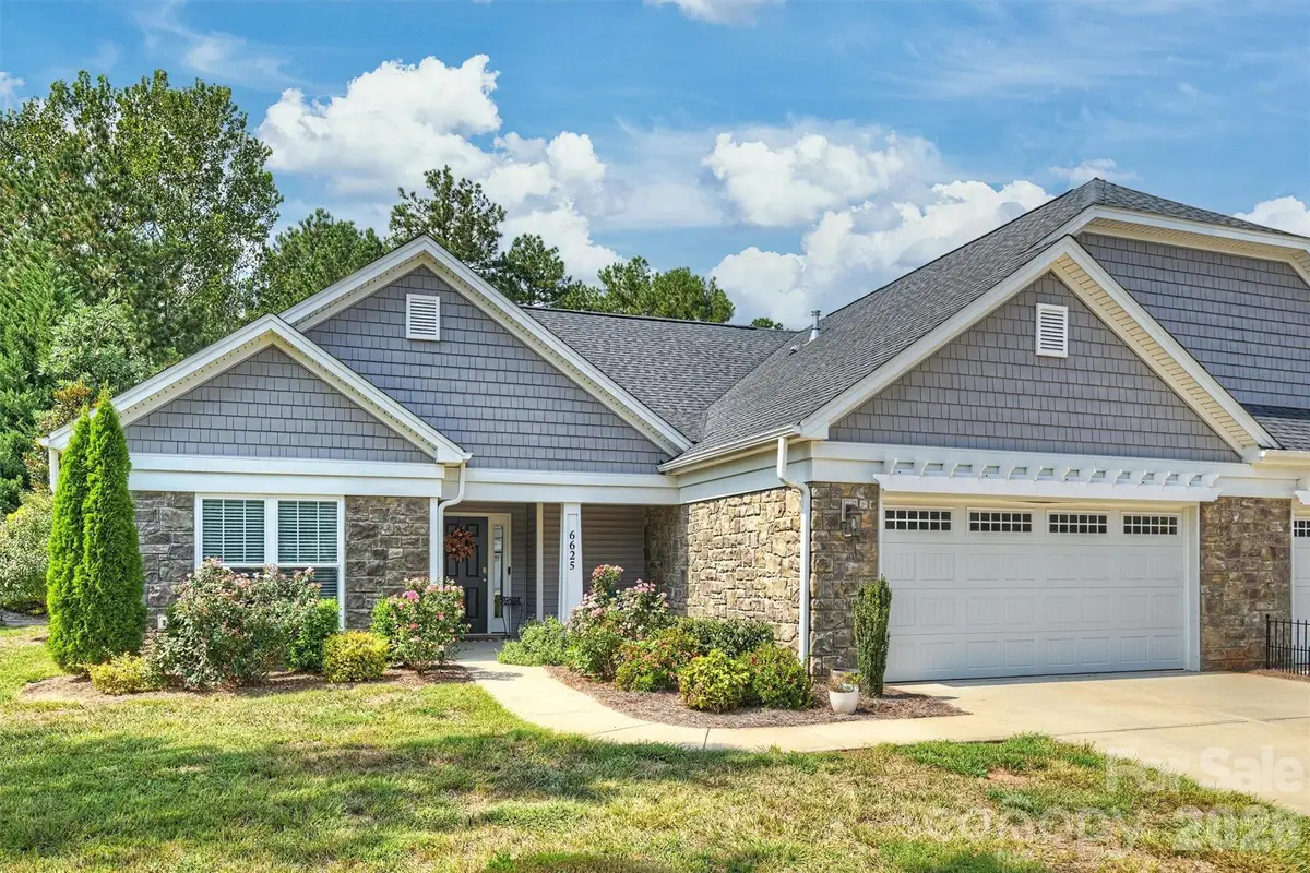 6625 Glenlivet Court, Charlotte, NC 28278 - #1