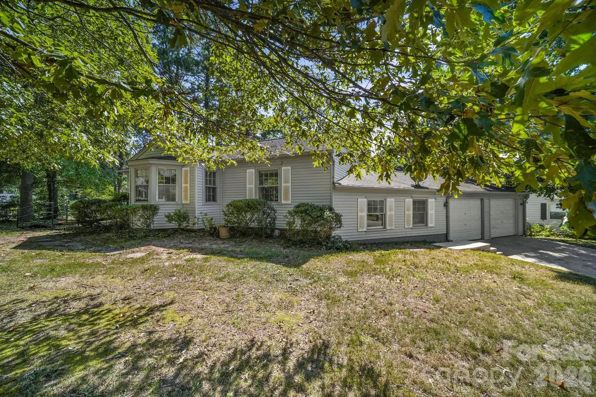 1011 Holland Avenue, Gastonia, NC 28052 - #1