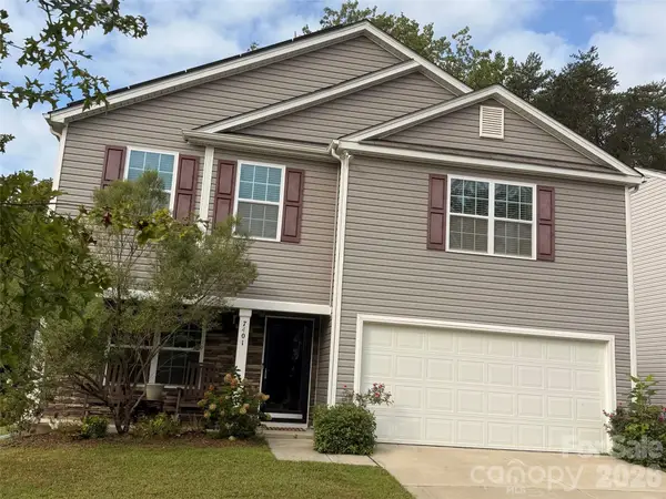 7401 Finnigan Road, Charlotte, NC 28215