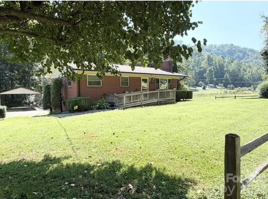 2985 Collettsville Road, Lenoir, NC 28645 - #2