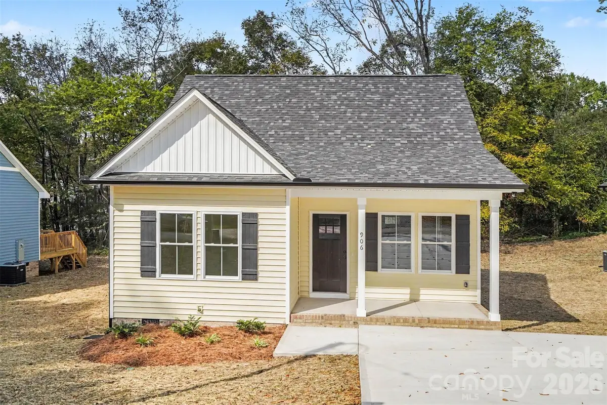 906 W 8th Street, Kannapolis, NC 28081 - #1