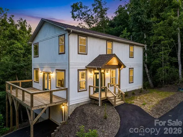 136 Pierpoint Drive, Lake Lure, NC 28746