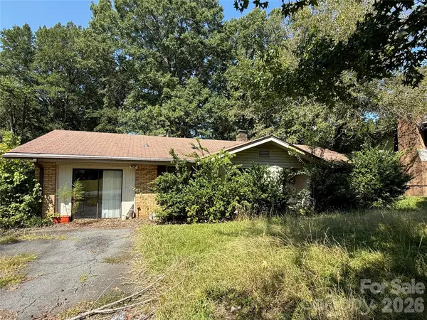 6737 Cardigan Avenue, Charlotte, NC 28215