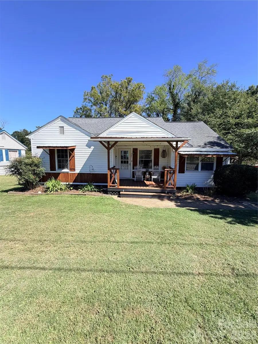 321 21st Street Sw #41,42, Hickory, NC 28602 - #2