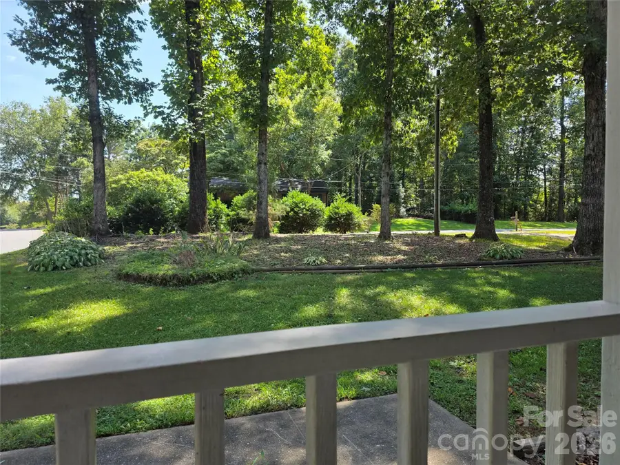 1190 Landsdowne Drive, Conover, NC 28613 - #2