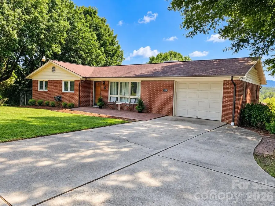 1270 Amherst Road, Morganton, NC 28655 - #2