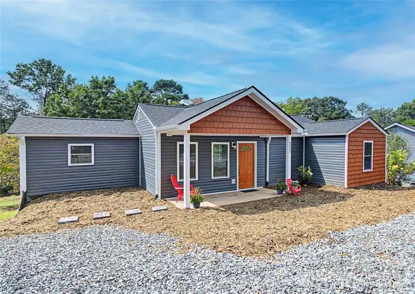 132 Locust Grove Road, Weaverville, NC 28787