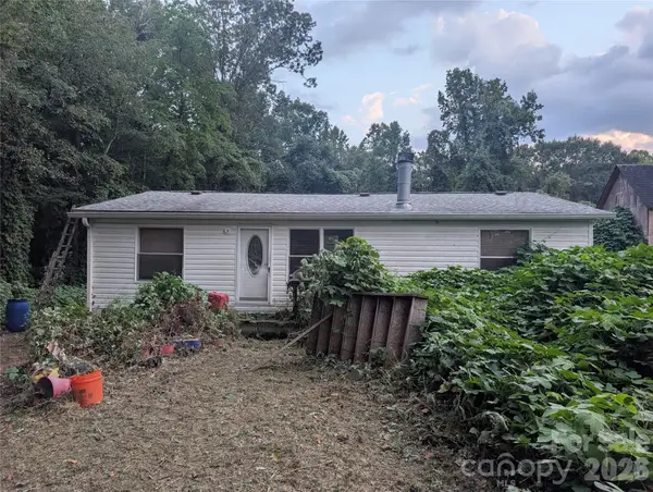 5732 Daybrook Court, Stanley, NC 28164