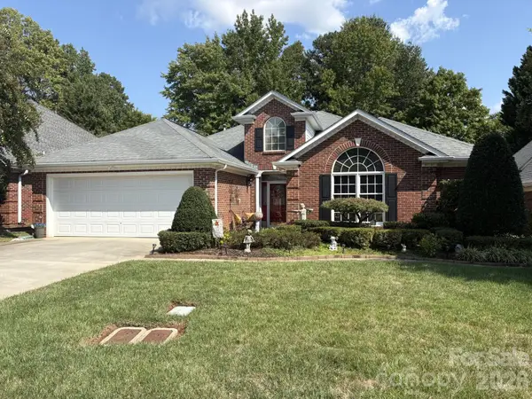 2972 Heritage Commons Lane, Gastonia, NC 28054