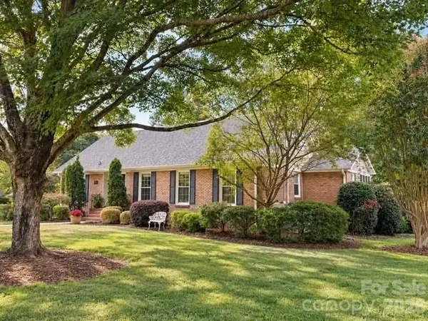 19916 Floral Lane, Cornelius, NC 28031