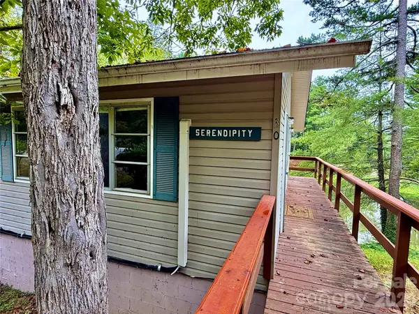 30 Lakemont Cottage Trail, Flat Rock, NC 28731